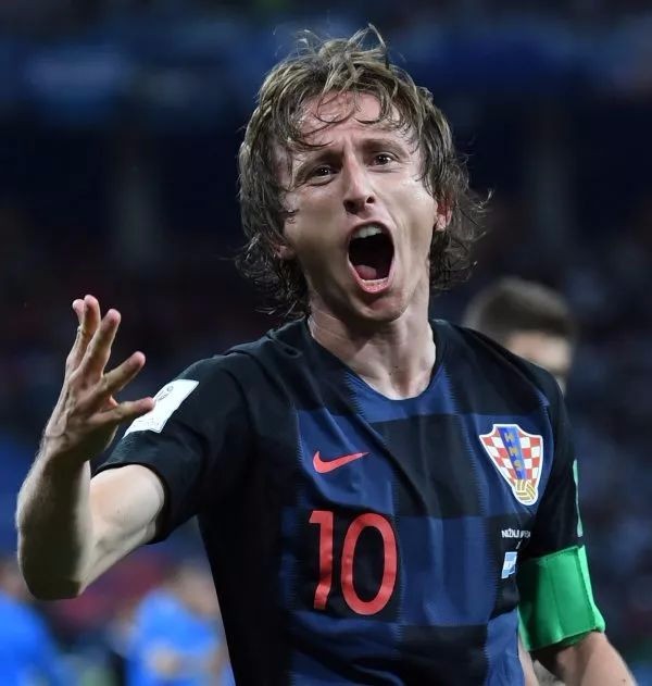 这比赛完全可以封神